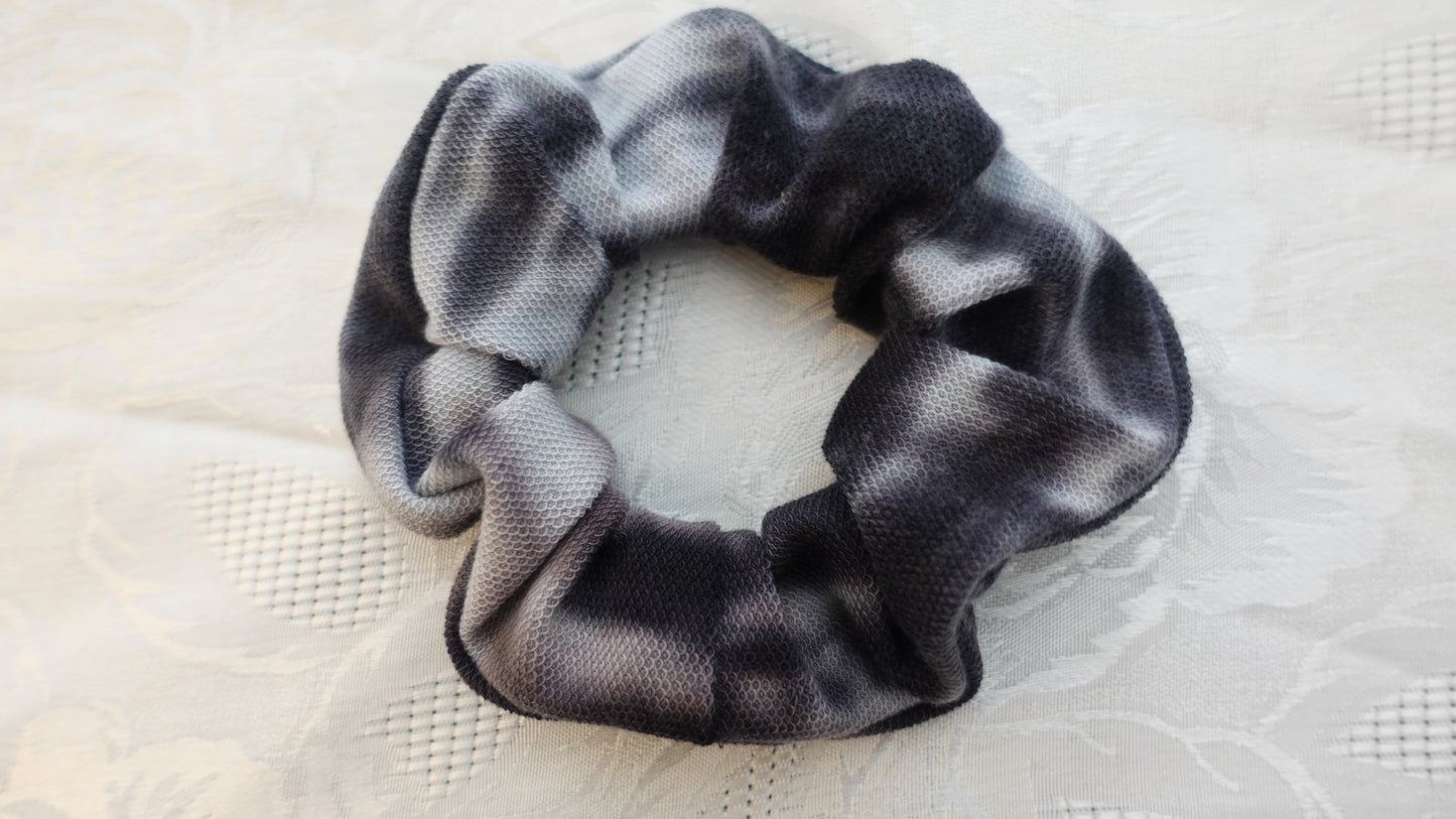 milkysoft black scrunx