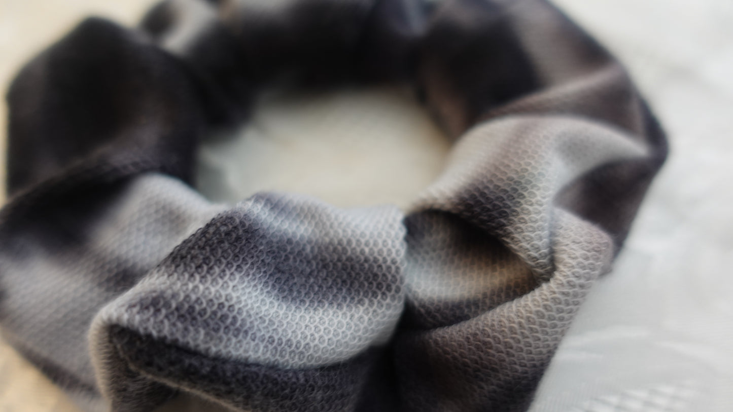 milkysoft black scrunx