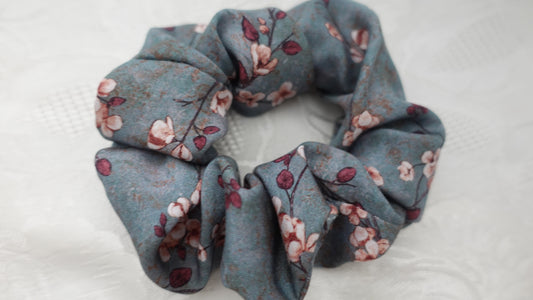 green plum scrunx