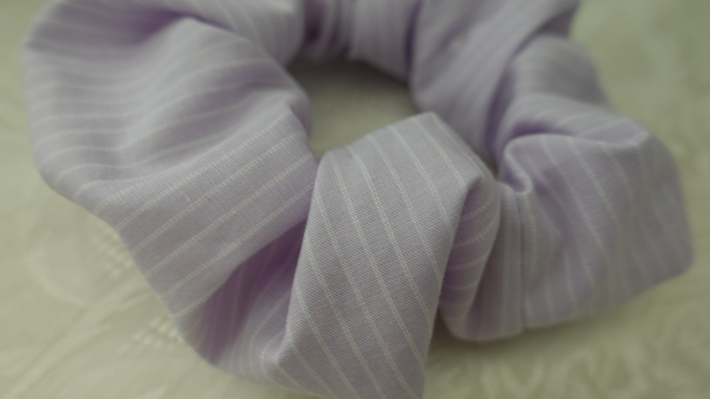 hazy lavender scrunx