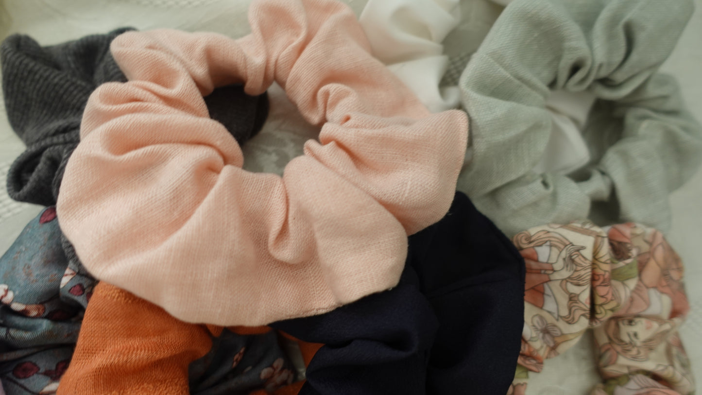 pastel pink scrunx