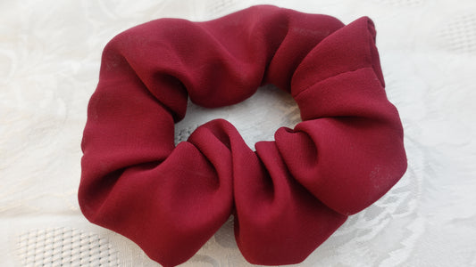 seductive red scrunx