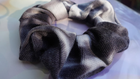 milkysoft black scrunx